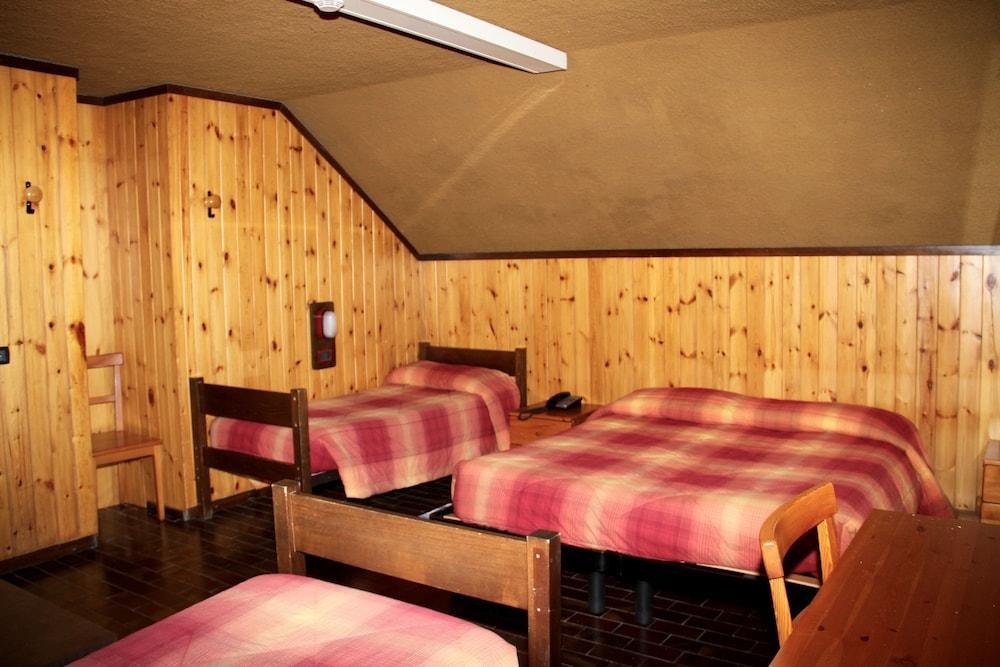 Albergo Quarto Pirovano 파소 스텔비오 외부 사진