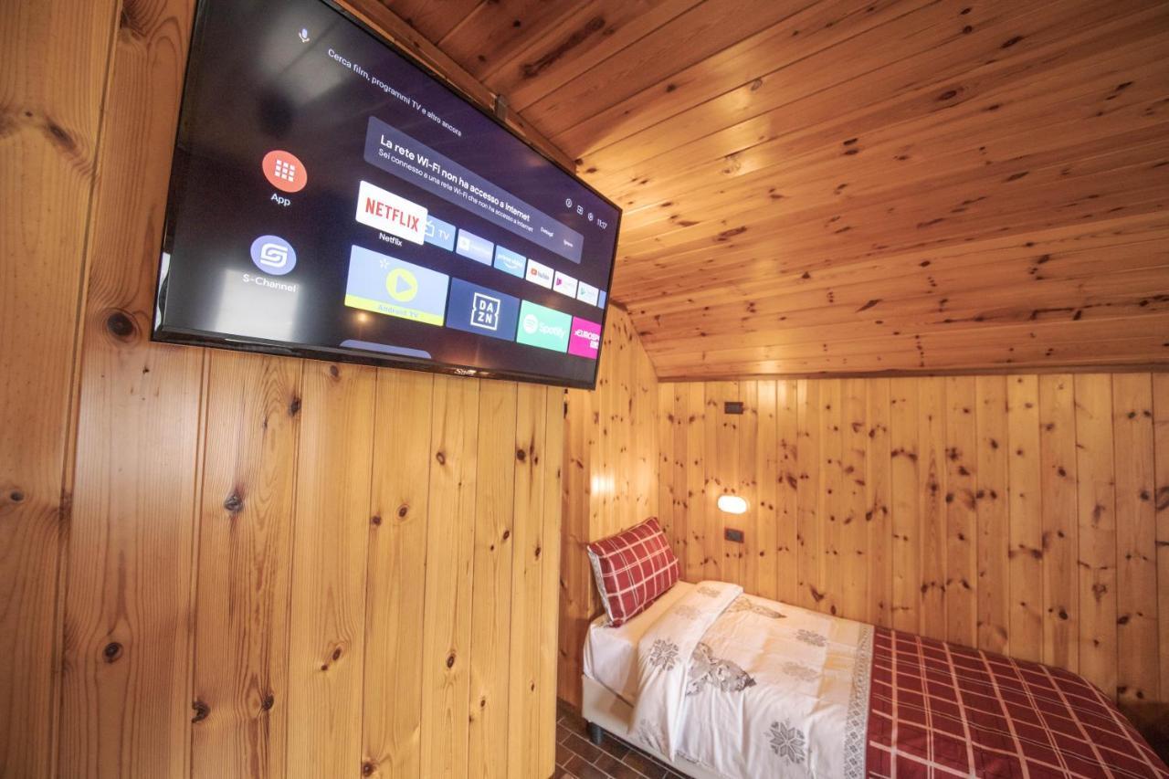 Albergo Quarto Pirovano 파소 스텔비오 외부 사진