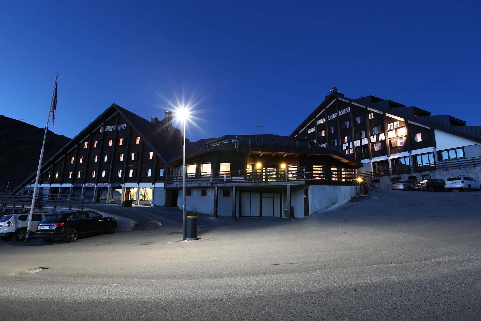 Albergo Quarto Pirovano 파소 스텔비오 외부 사진